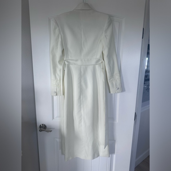 Karen Millen long ivory coat ,Size 2 - Picture 4 of 4